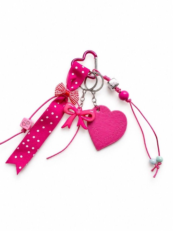 Producto - Llavero Corazon Fucsia