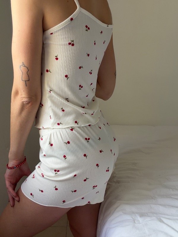 Producto - Pijama cerezas - 1