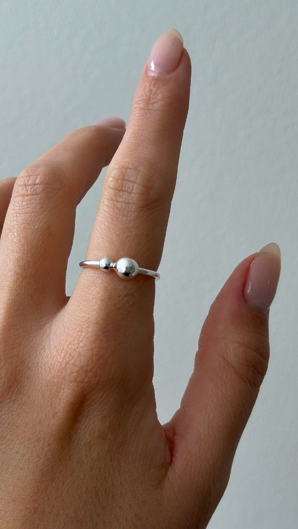 Producto - Anillo dos bolitas lisas fino P925 - 0
