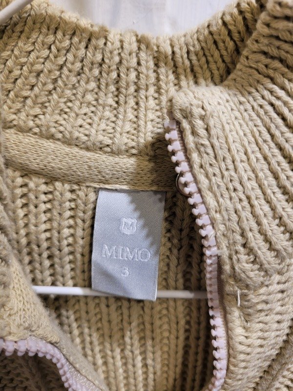 Producto - Sweater MIMO beige con cierre Talle 3/4 años - PRECIO: 22X - 2