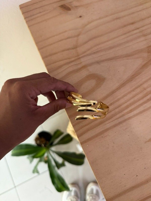 Producto - Brazalete Tresh