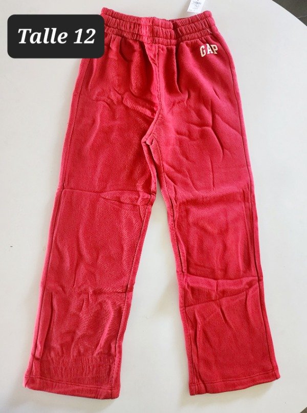 Pantalón con friza gap talle 12 rojo — imagen 3