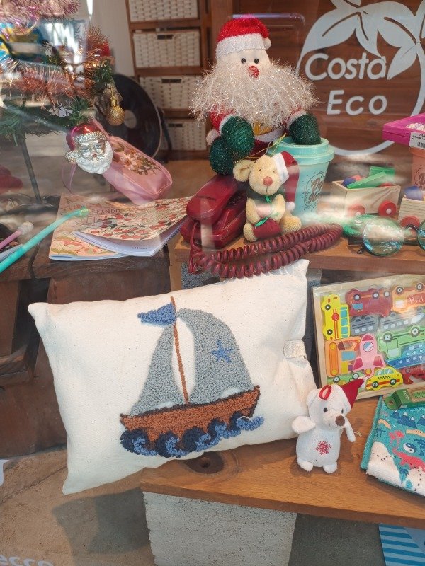 Producto - Almohadón Punche Modelo - La Leondina-