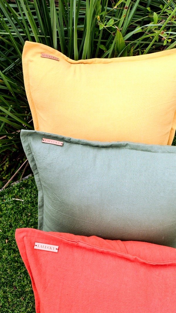 Producto - Fundas de tusor liviano con borde 40x40