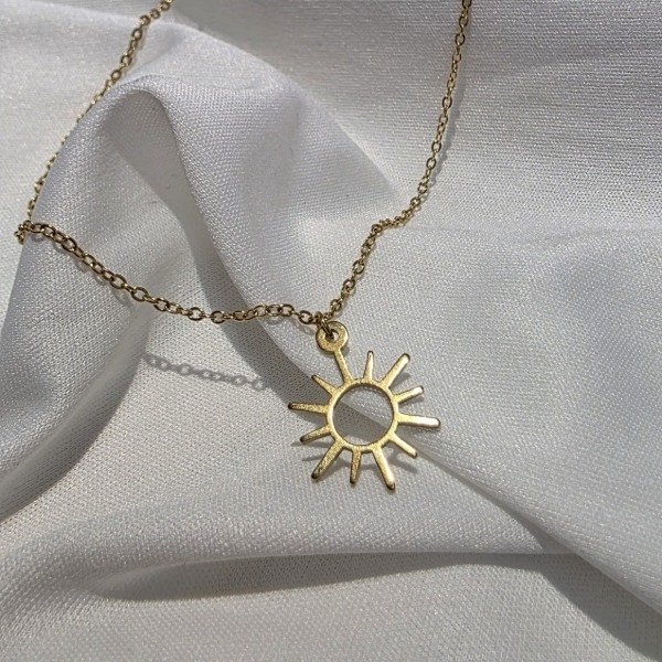 Producto - Conjunto Ac.Dorado con dije sol calado