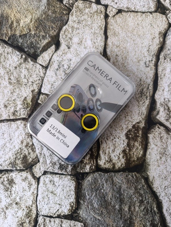 Producto - Protector de cámara iPhone 13/13 mini amarillo neon