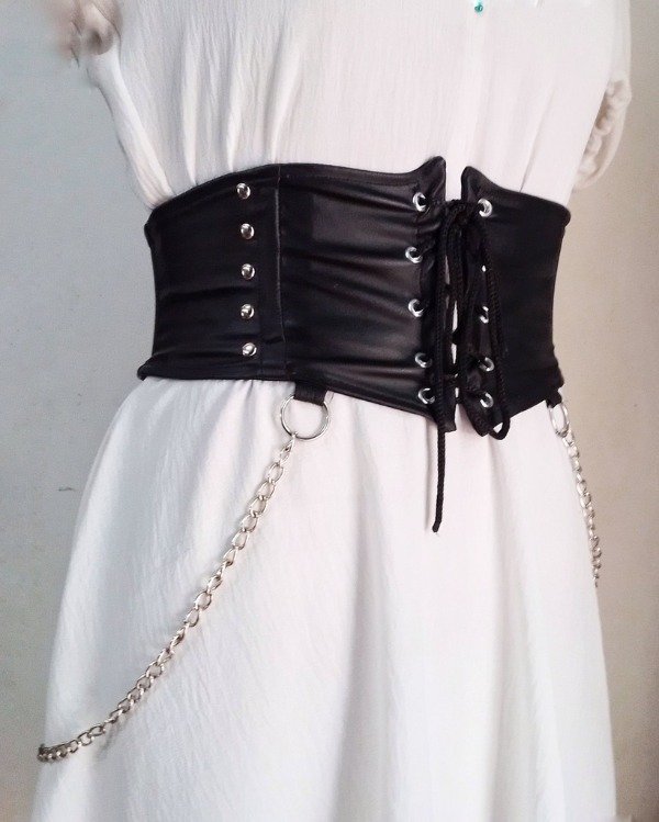 Producto - Corset Cinturilla Con Cadenas
