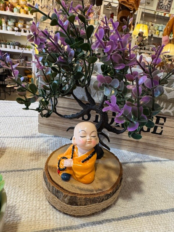 Producto - Buda naranja sentado en árbol con luz (Efectivo: 17.200)
