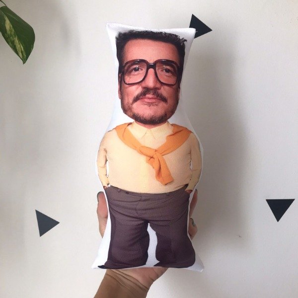 Producto - Muñeco Pedro Pascal anteojitos - 1
