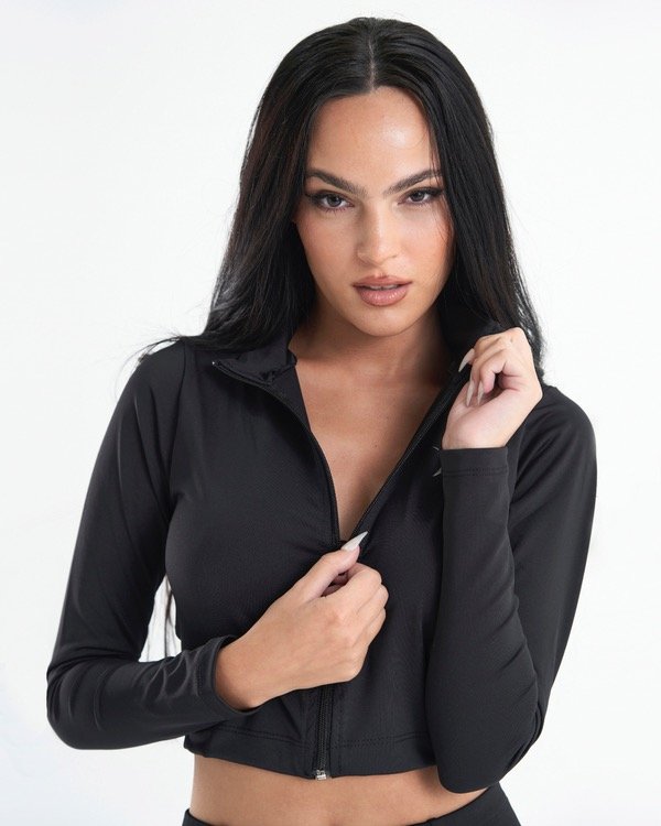 Producto - Campera crop top OLIVA negro TY
