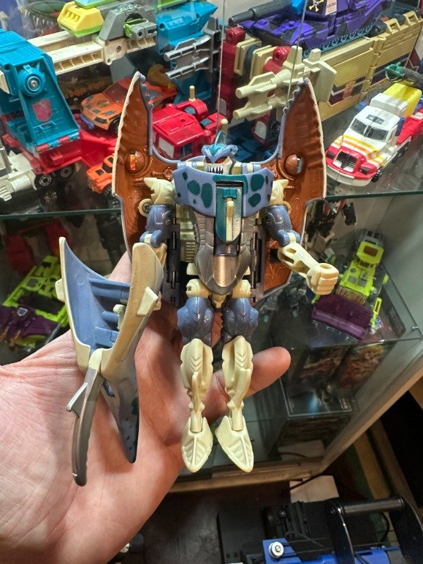 Producto - BEAST WARS DELUXE CYBERSHARK TRANSFORMERS (USADO)