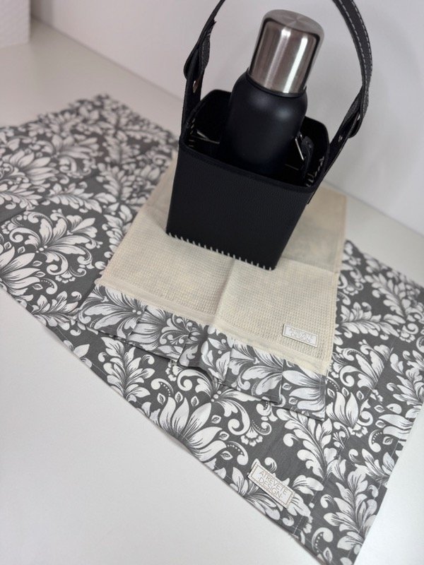 Producto - Mantel Matero + Repasador - arabescos griss