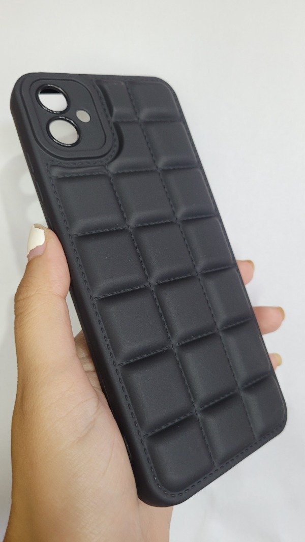 Producto - A04e puffer tableta negra