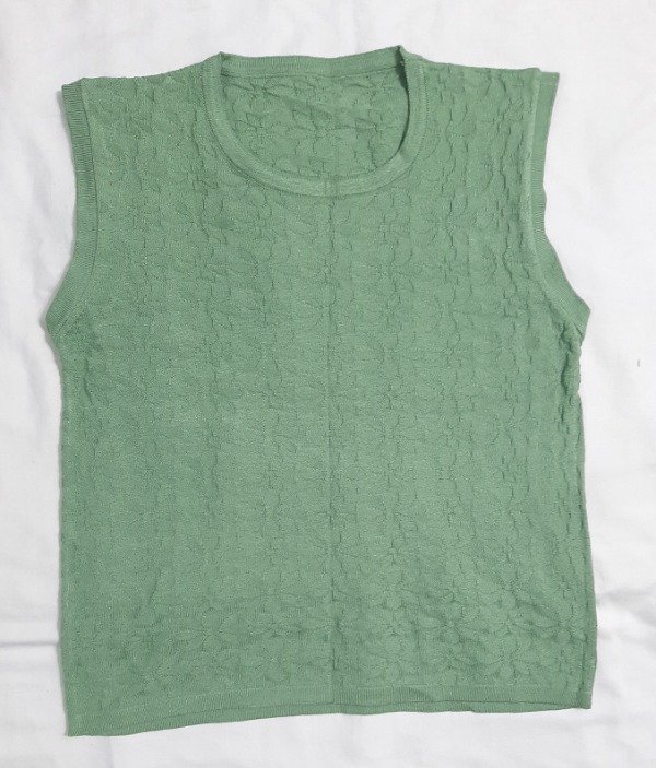 Producto - Musculosa de hilo flor (verde)