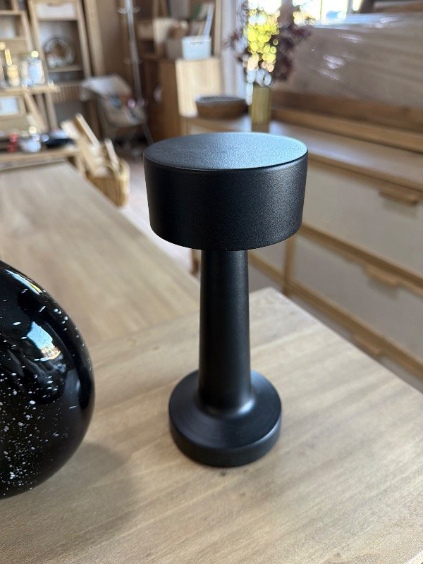 Producto - Lámpara velador hongo negro - 0