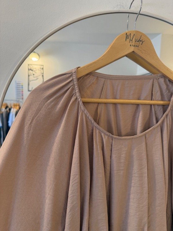 Producto - Blusa Melina lino color capuchino - 1