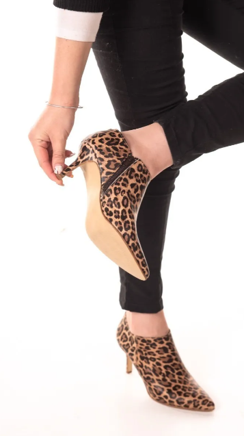 Producto - Botineta N 40 De Cuero Animal Print Taco Fino