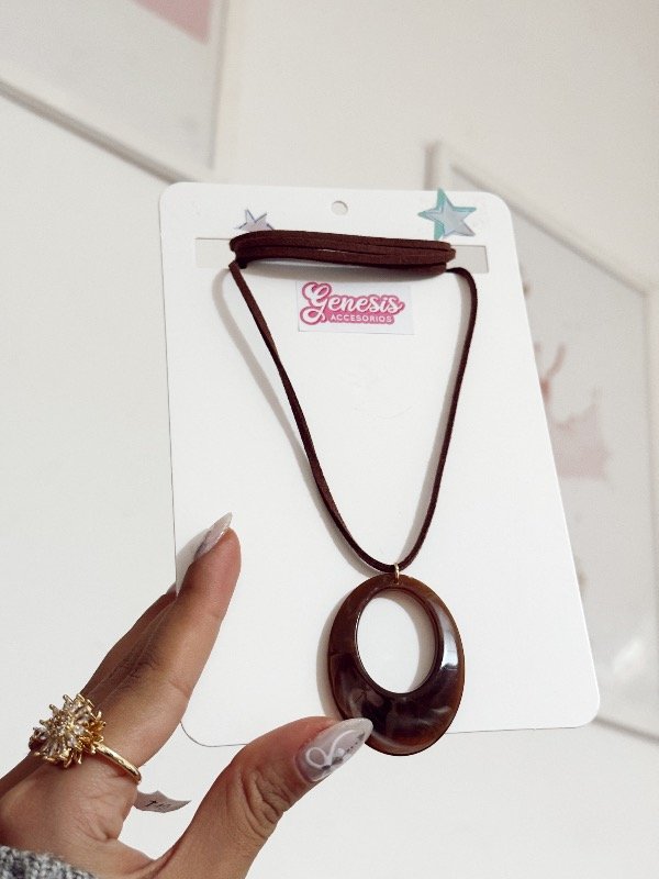 Producto - Choker Lazo Óvalo Caramelo Chocolate