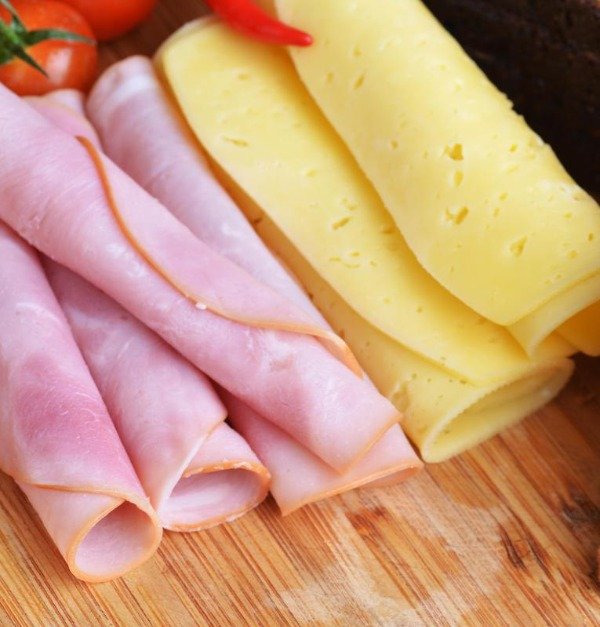 Producto - PROMO 400GR JAMON COCIDO Y QUESO TYBO FETEADOS