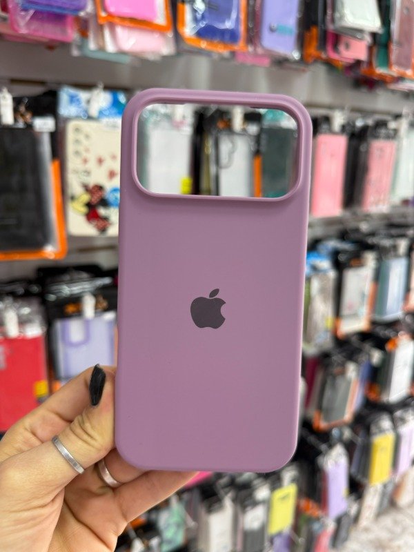 Producto - Funda Silicone Case Con Logo Iphone 17 Pro Max