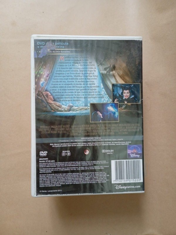Producto - Maléfica - Stromberg Jolie Fanning - Disney 2014 - 1