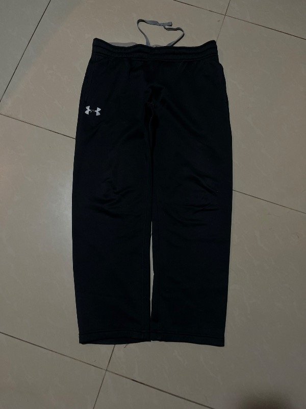 Producto - JOGGING UNDER ARMOUR OG