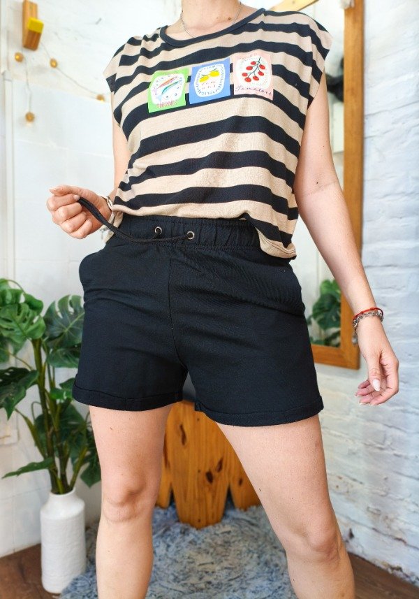 Producto - Short Momo