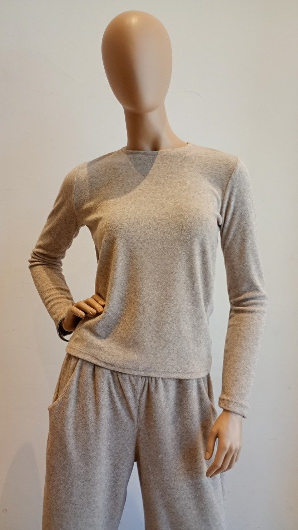 Producto - Buzo NARELLA