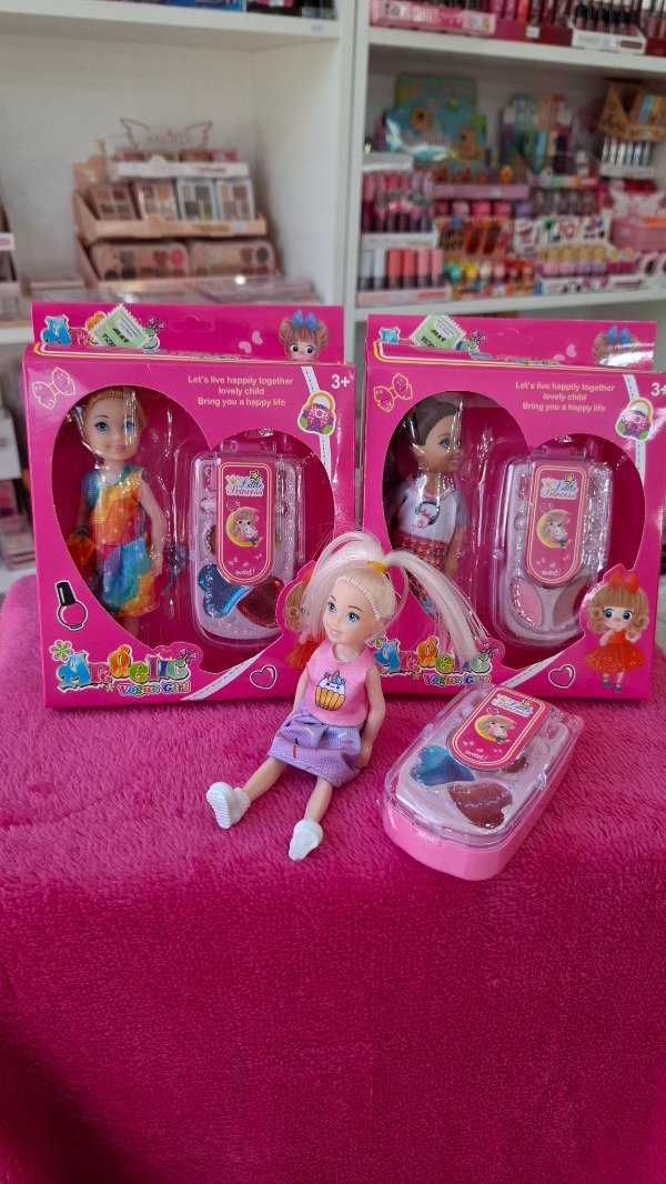 Producto - Sombras de ojos + muñequita