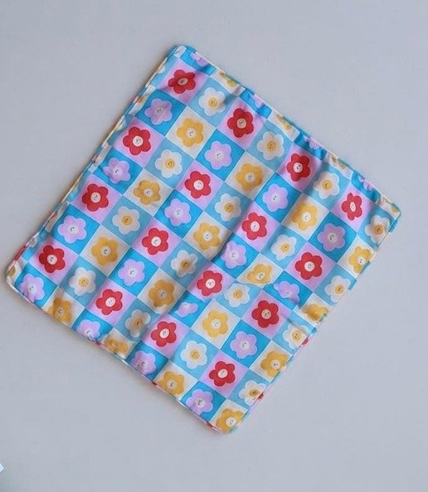 Producto - FUNDA ALMOHADONES 40 X 40 - 6