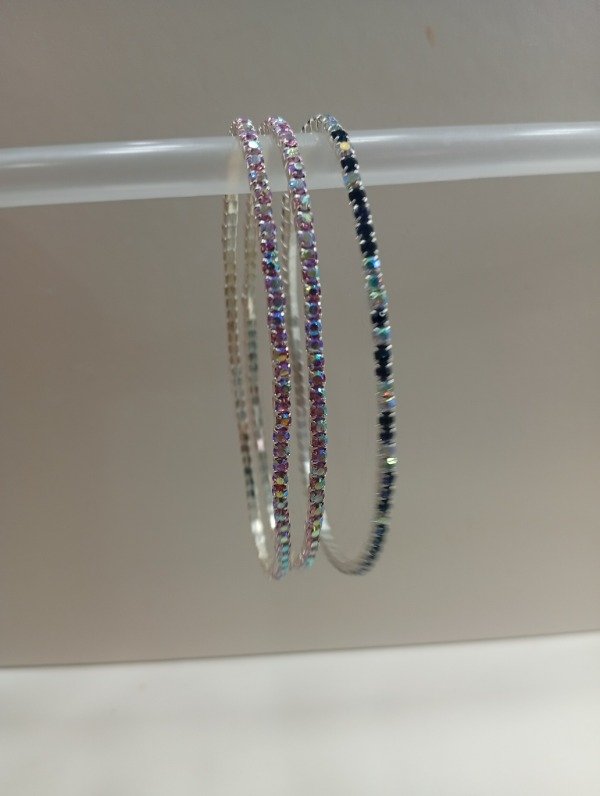 Producto - Set de Pulseras Finas con Strass Brilloso x 3 Unidades