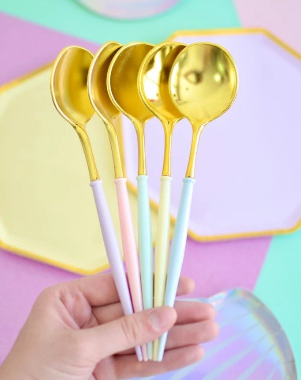 Producto - CUCHARA "AURORA PASTEL" CELESTE X12UN