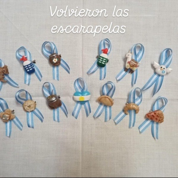 Producto - 20 Escarapelas ARGENTINAS C/U