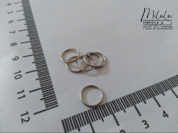 Producto - Argollitas plateadas 10mm Finas (1.0)
