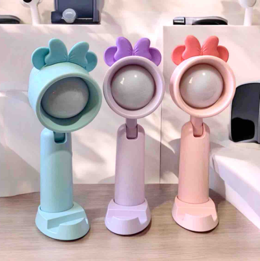 Producto - Lampara de mesa con soporte para celular lovely dek 39525