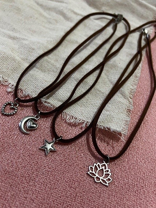 Producto - chokers marrones