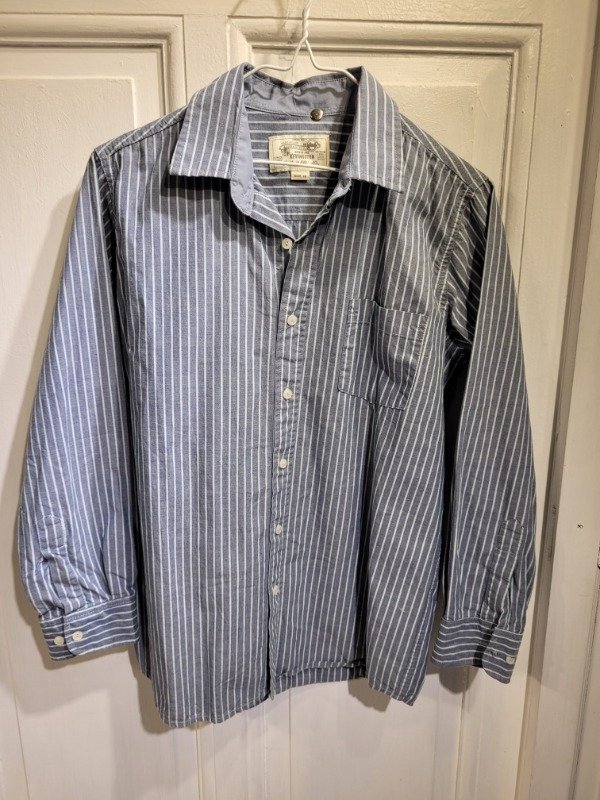 Producto - Camisa KEVINGSTON rayada azul y celeste Talle 16 años - PRECIO: 24X
