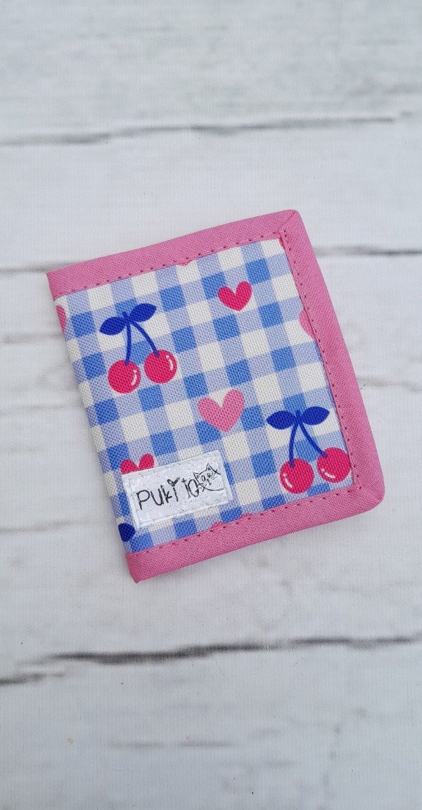 Producto - Tarjetero cerezas cuadrille