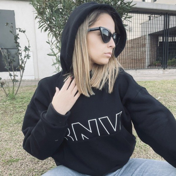 Producto - Hoodie canguro BNV