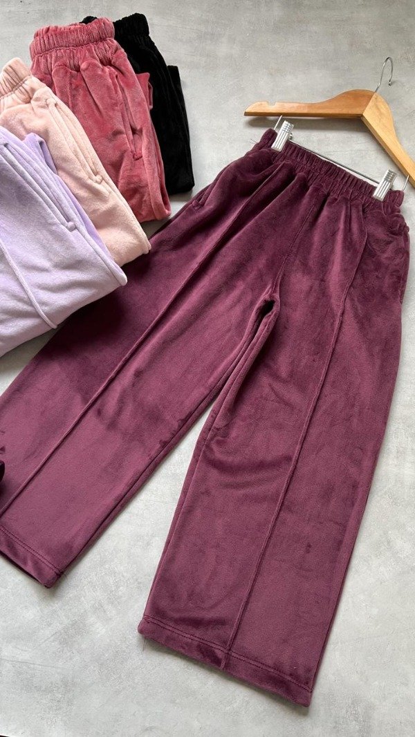 Producto - Palazo Plush Coquet Uva(PAN19)