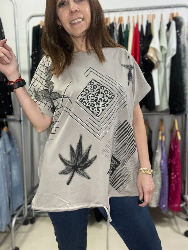 Producto - Remera Importada Strass XL-XXL 32.640 Transferencia - Tira para regular - Vison