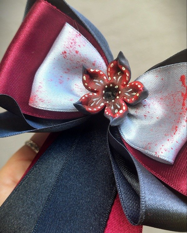 Producto - Mega moño DEMOGORGON