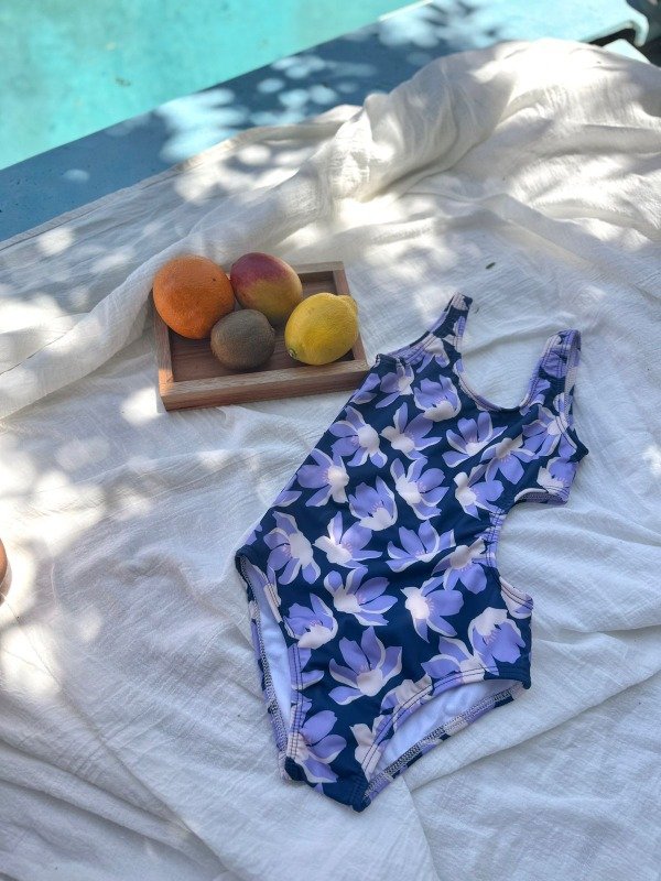 Producto - Enteriza flores violetas