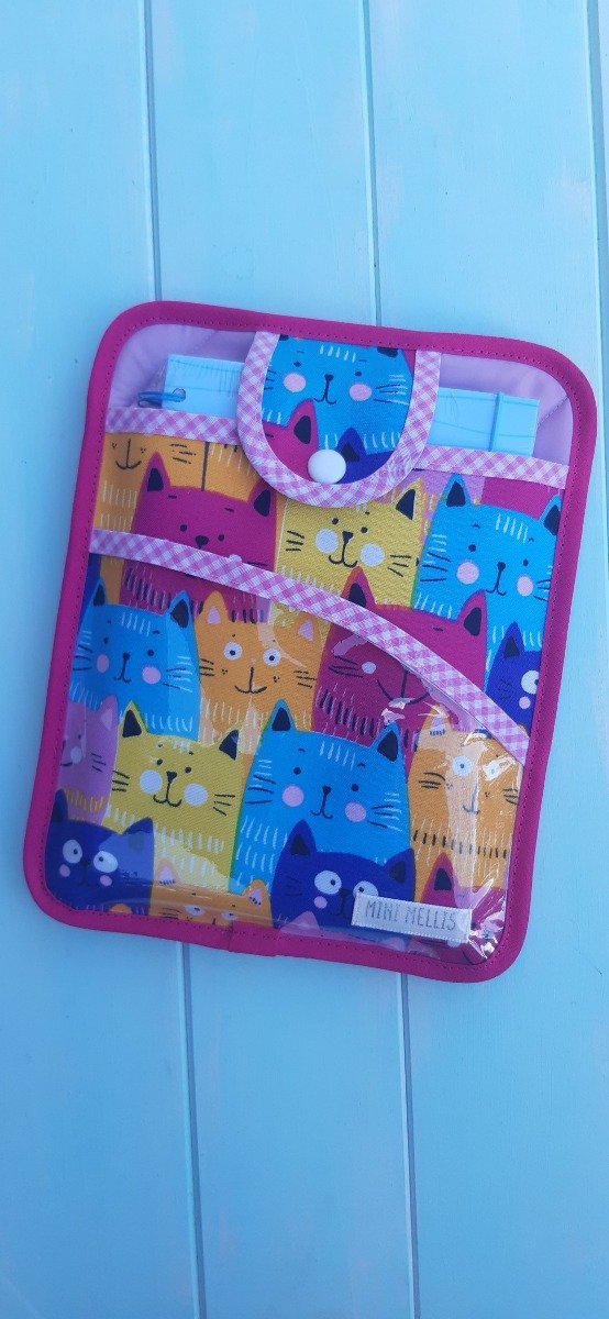 Producto - Agenda gatos de colores y fucsia