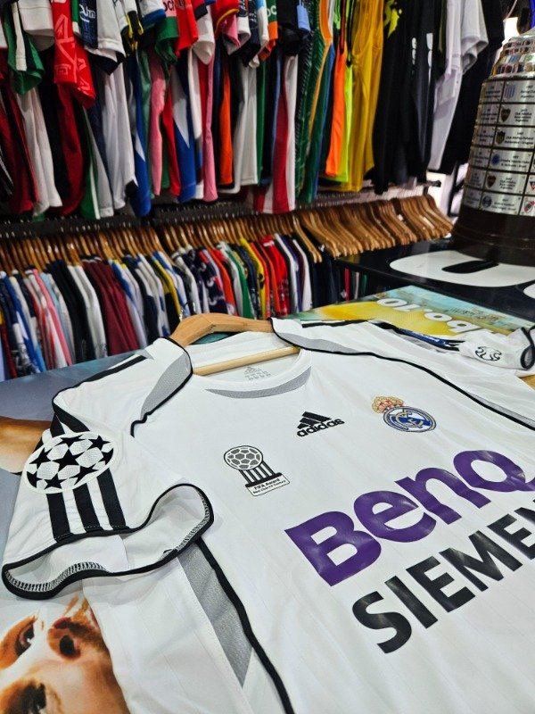 Producto - Camiseta Real Madrid Ronaldo con parches