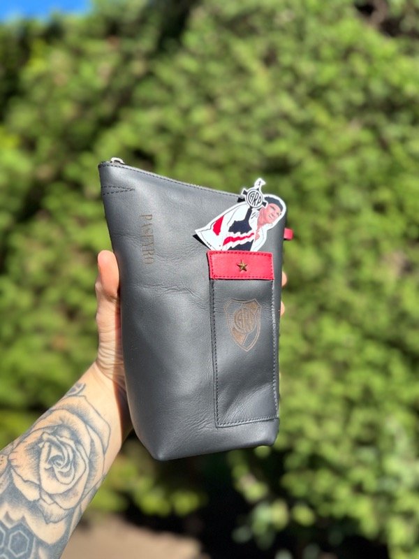 Producto - YERBERA DE CUERO E.L RIVER PLATE