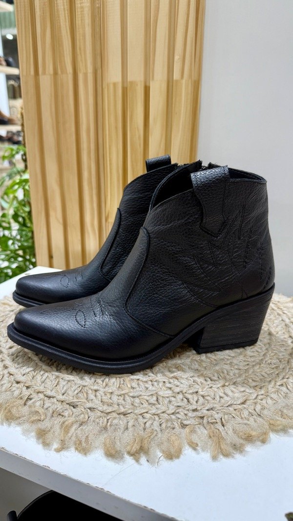 Producto - Sofi Black - Cuero