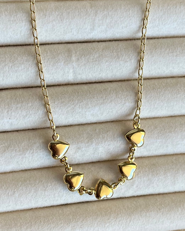 Producto - Cadena corazones enchapada en oro 18k 45cm