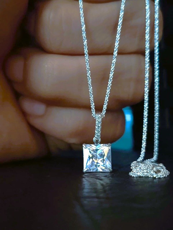 Producto - Collar diamantado