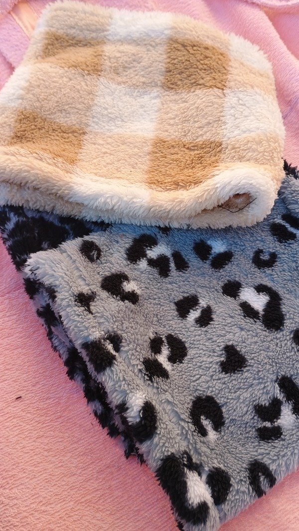 Producto - Cuello adulto animal print